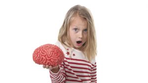 Lire la suite à propos de l’article MENACE SUR LE CERVEAU – Agir pour protéger les enfants des produits chimiques qui menacent le développement cérébral