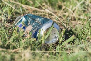 Lire la suite à propos de l’article Ras-le-bol des déchets sauvages : introduisez une consigne efficace sur les canettes et bouteilles en plastique