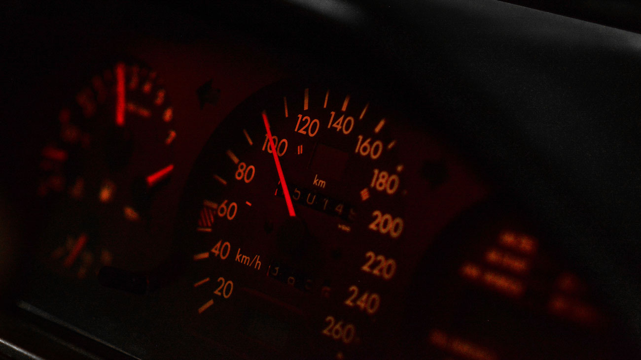 You are currently viewing Réduction de la vitesse sur autoroute : une mesure qui ne convainc vraiment personne ? 