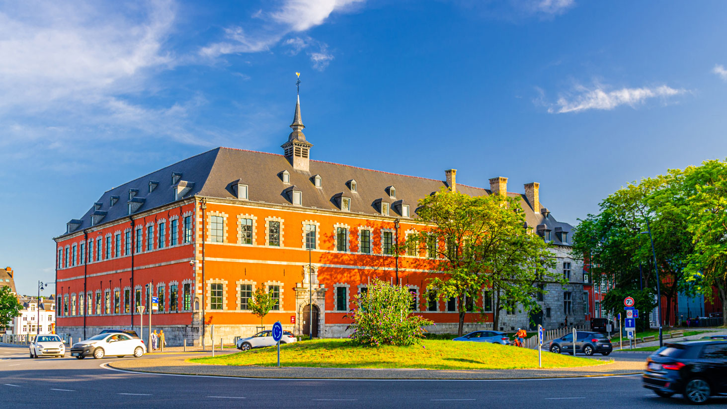 You are currently viewing Face à la gravité de la crise démocratique, plaidoyer pour un bouleversement institutionnel